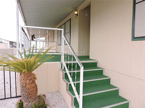 3rd image of 3029 Gavilan Ln