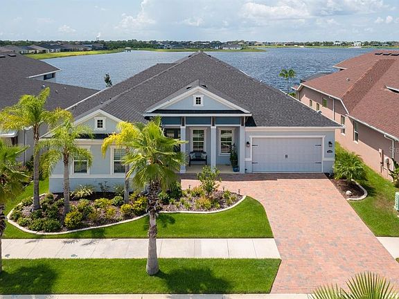 2nd image of 11715 Lake Lucaya Dr