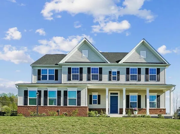 8016 International Dr, Warrenton, VA 20187