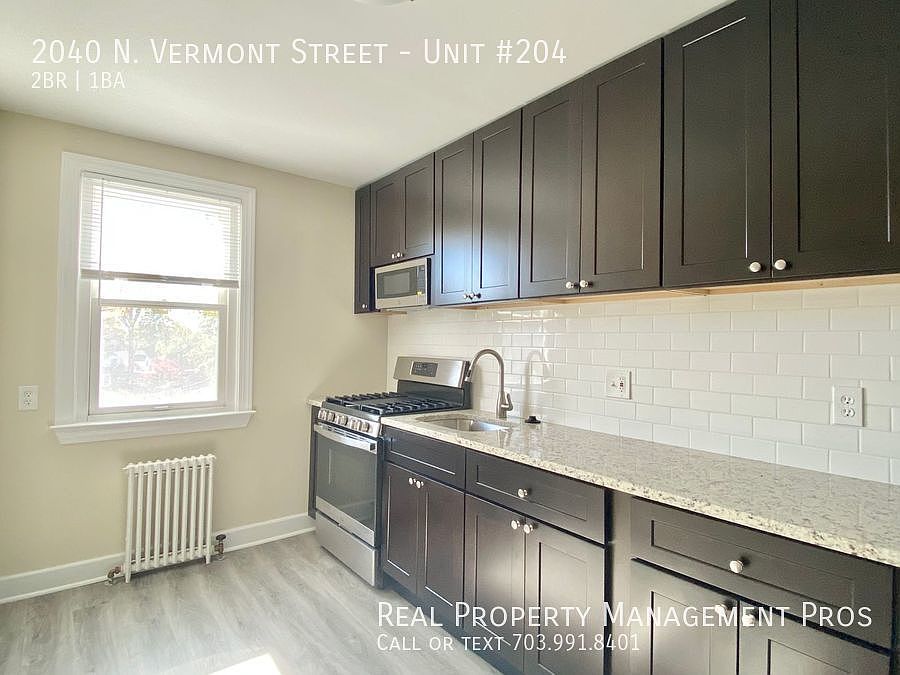 1st image of 2040 N Vermont St #204