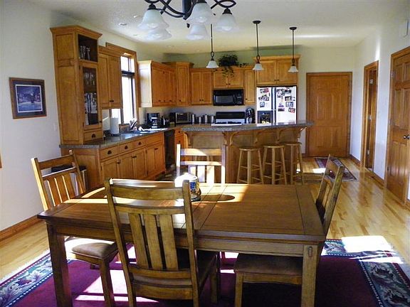 3rd image of 2641 White Fox Dr