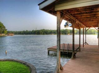 290 Possum Point Dr, Eatonton, GA 31024