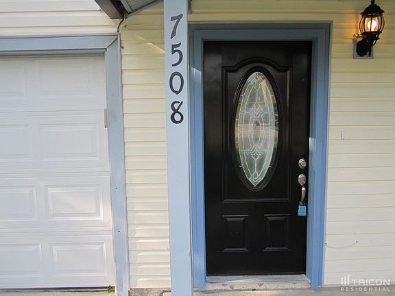 2nd image of 7508 Cinnamon Lakes Dr