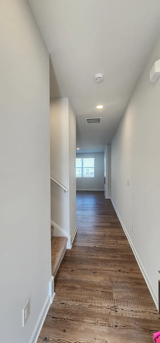 Building Photo - 5312 Melbourne Ln