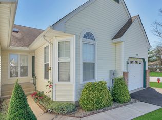 2601 Eve Ann Dr, Port Jefferson Station, NY 11776