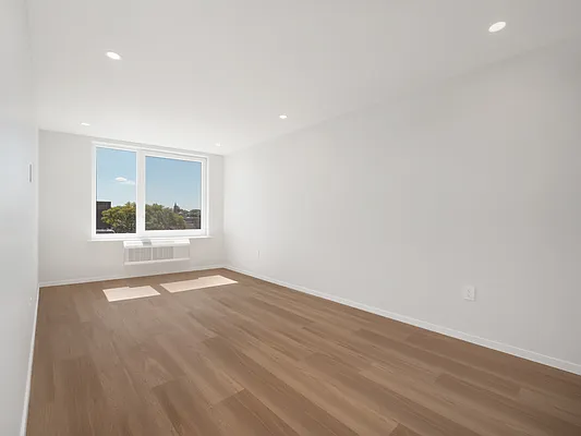 Rented by Polaris Property Group | media 3