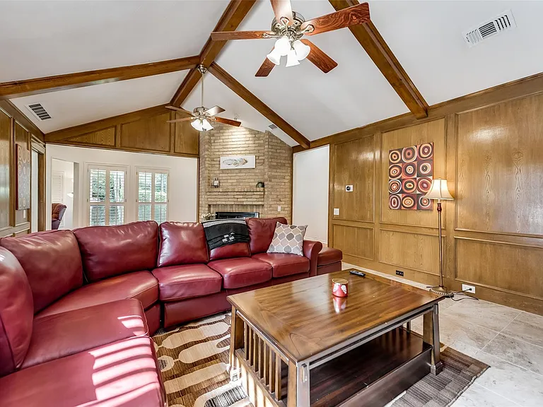 3808 Big Horn Trl — Photo 34