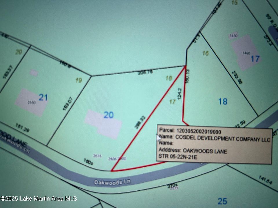 2nd image of 17 Oakwoods Ln