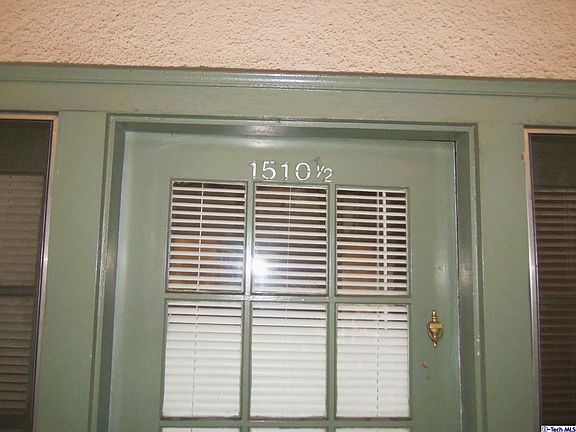 2nd image of 1510 1/2 E Wilson Ave