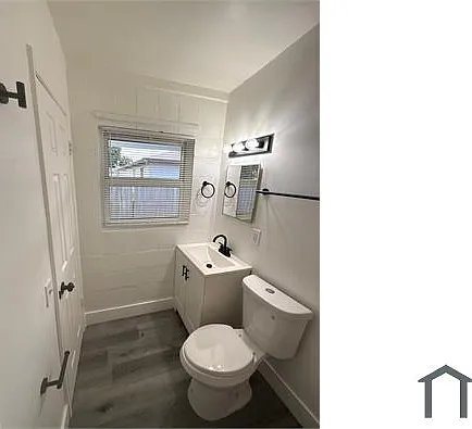 320 NE 13th Ave #4 — Photo 6