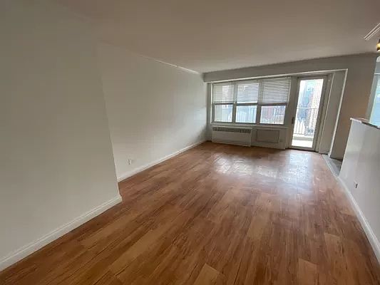 1st image of 747 10th Ave APT 37D