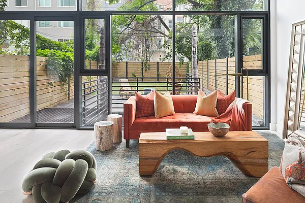 Sold by Compass | media 15