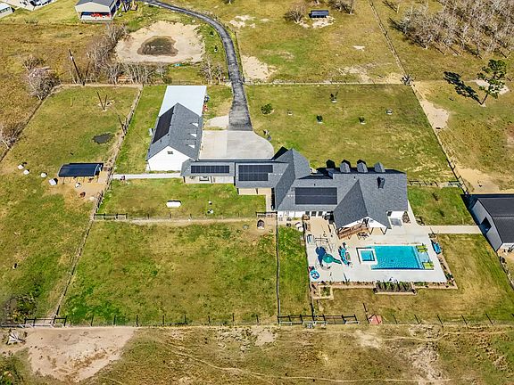 2nd image of 8120 Beach Haven Rd