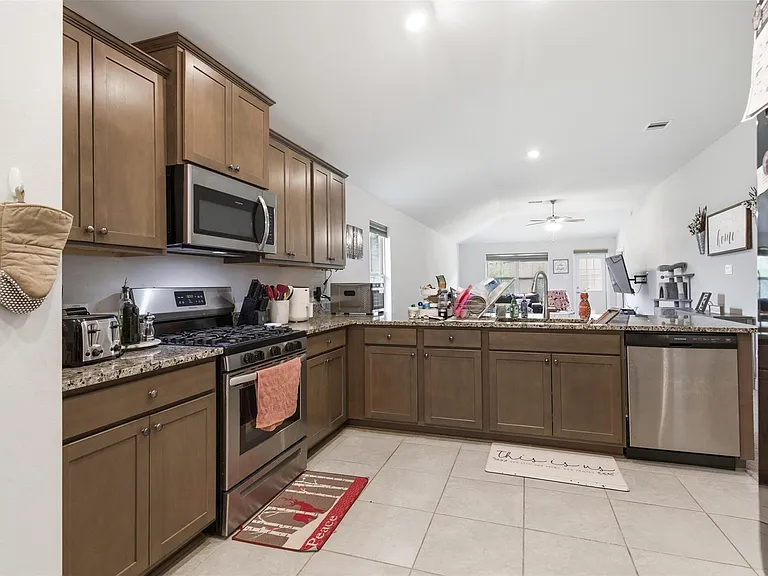 490 Terra Vista Cir — Photo 5