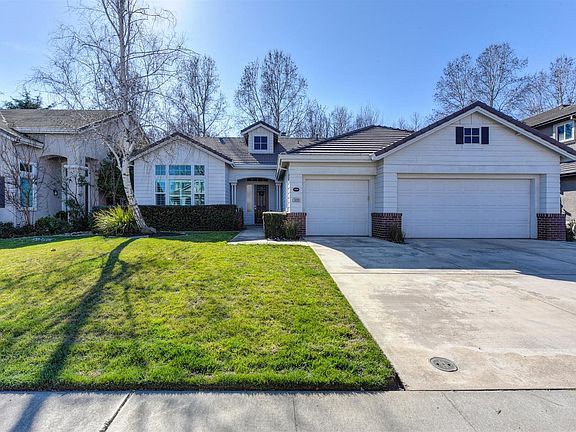 2nd image of 3609 Pacifica Ln