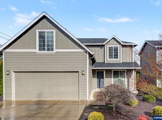 979 Ratcliff Dr SE, Salem, OR