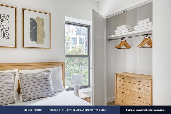 Rented by The Blueground | media 312