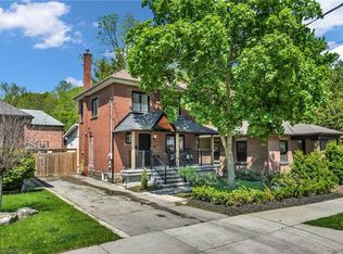 25 Park St E, Hamilton, ON L9H1C9