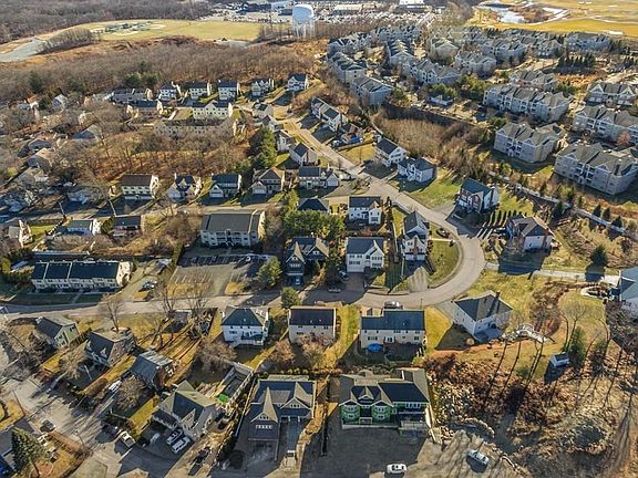 3rd image of 52 Holliston St
