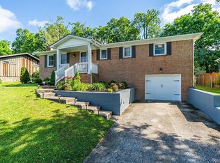 337 Whitfield Dr, Lexington, KY 40515