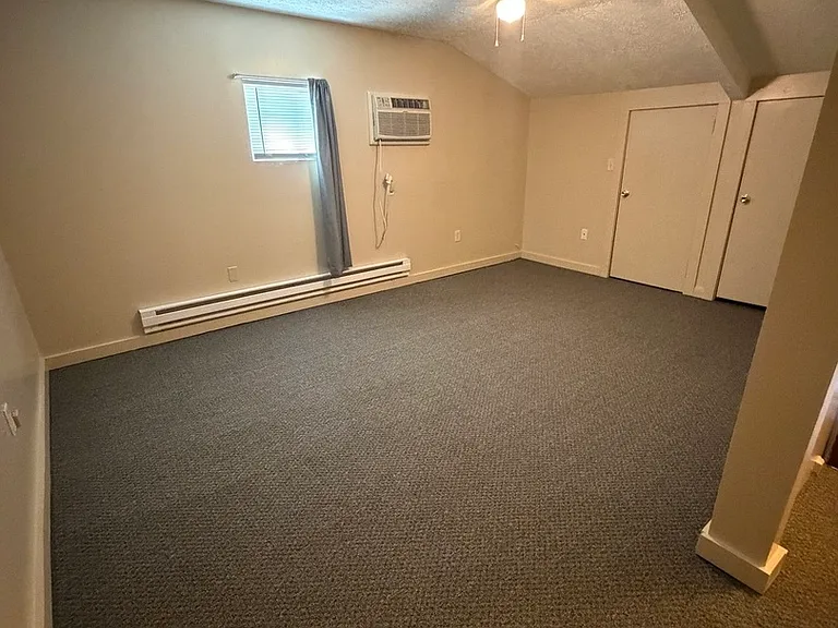 690 W Judson St #9 — Photo 4