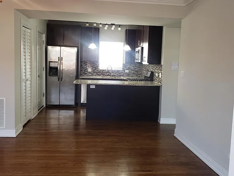 2505 W Granville Ave #1W — Photo 27