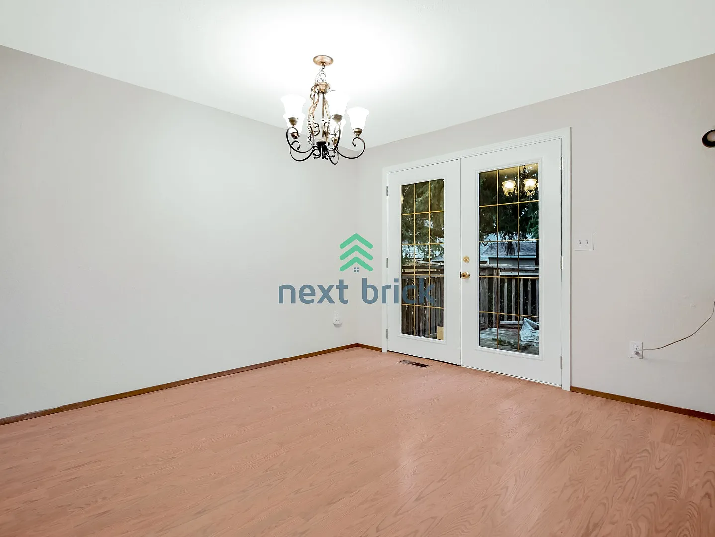 4 Bedroom | 2.75 Bathroom Home for Rent — Photo 3