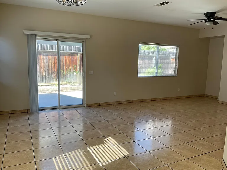 26249 Douglass Union Ln — Photo 9
