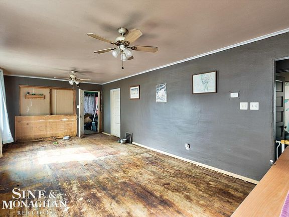 3rd image of 1219 White St