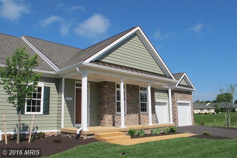 1st image of 12904 Hawkins Cir #33