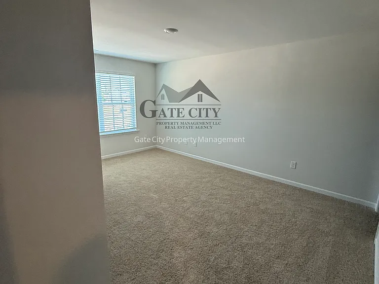 1206 Broholmer Ln — Photo 5