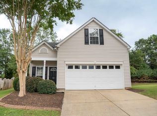 565 Clairidge Dr, Boiling Springs, SC 29316