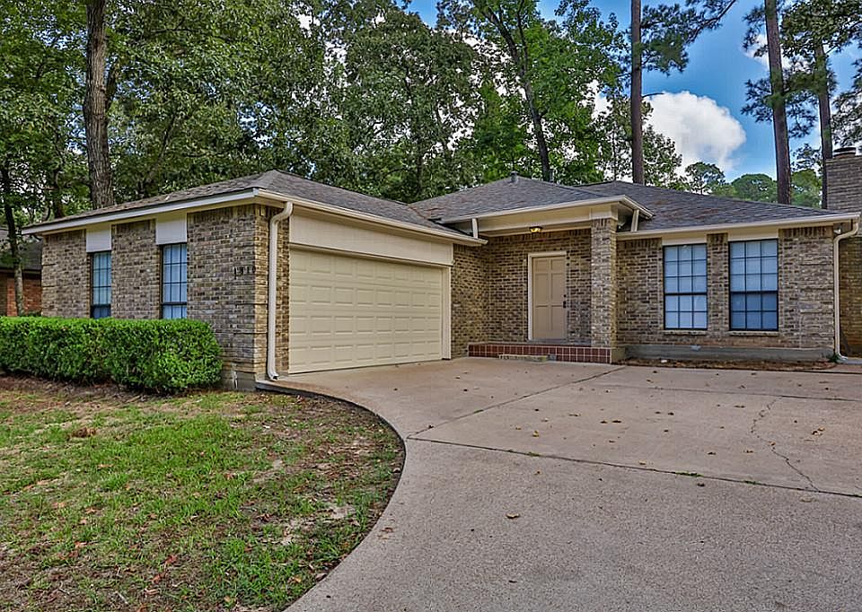 1st image of 1810 Greentree Dr