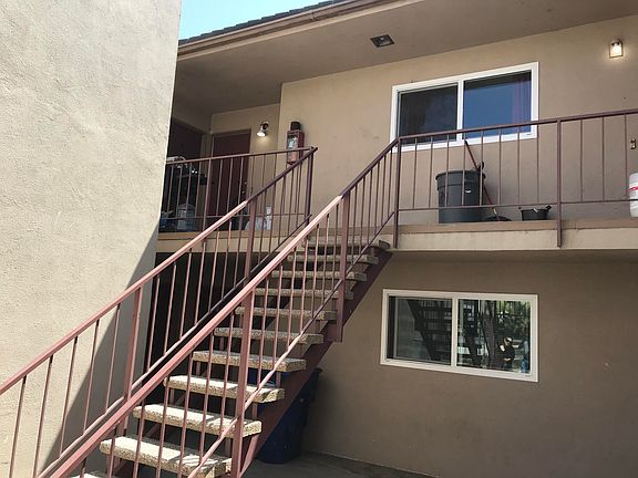 3rd image of 6328 Whipporwill St