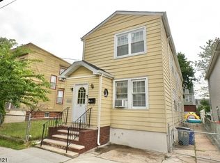 90 Columbus Ave, Belleville, NJ 07109