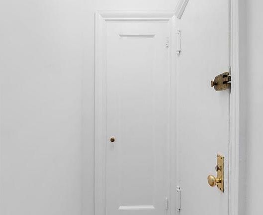3rd image of 268 W 11th St #6C