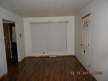 5th image of 709 N Edgelawn Dr