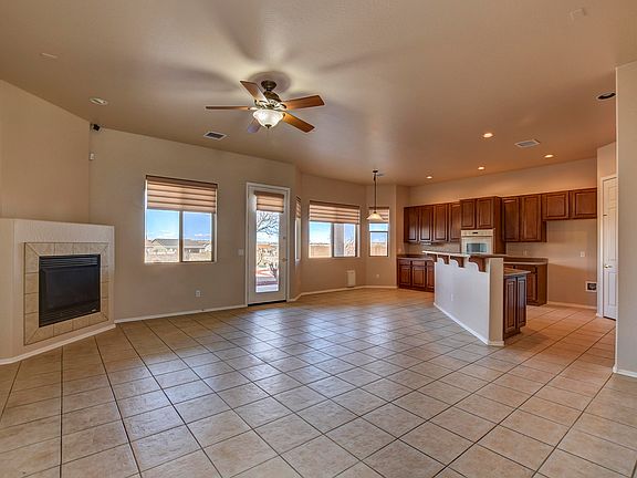 3rd image of 4478 N Grafton Dr