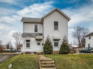 24 N Maple Ave, Fairborn, OH 45324