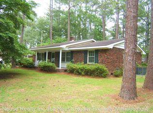 3109 Country Club Rd, New Bern, NC 28562