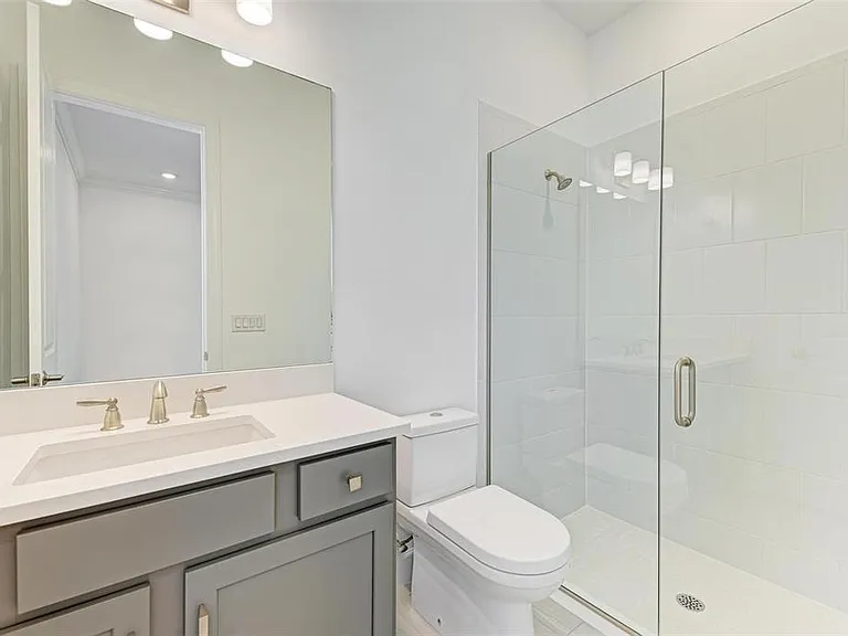 16403 Umbria Pl — Photo 39