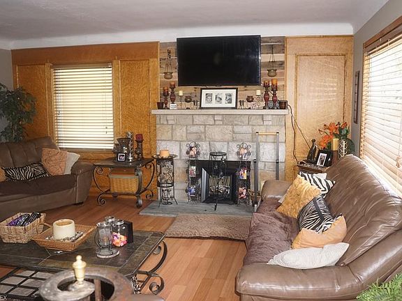 2nd image of 5503 Eastview Dr