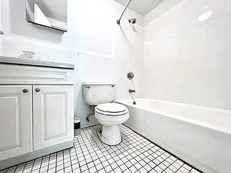 Rented by Nolita Group