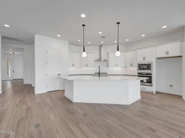 21640 W GLENROSA Avenue, Buckeye, AZ 85396