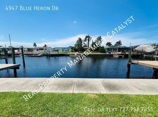4947 Blue Heron Dr, New Port Richey, FL 34652