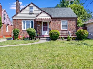 358 Cleveland Dr, Buffalo, NY 14215