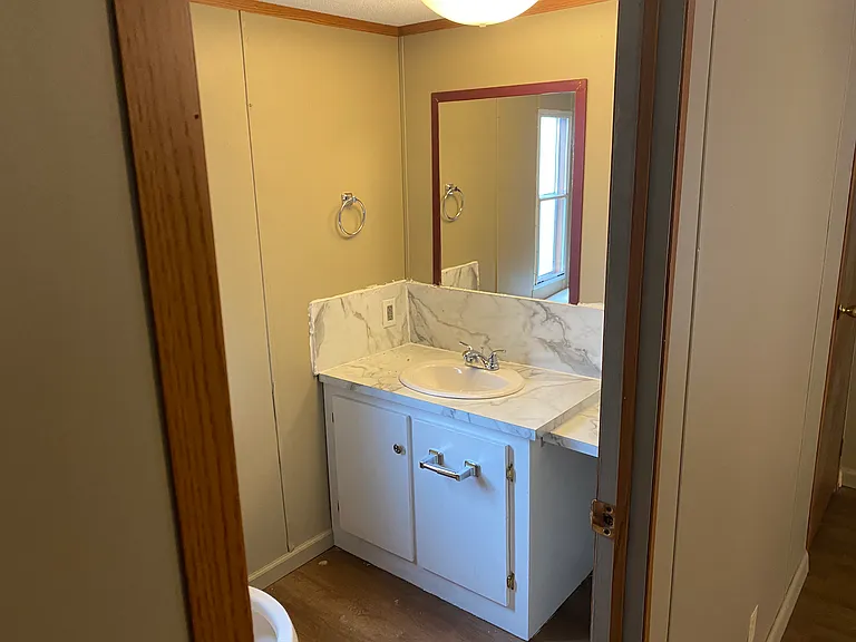 12885 Fairview Rd — Photo 7