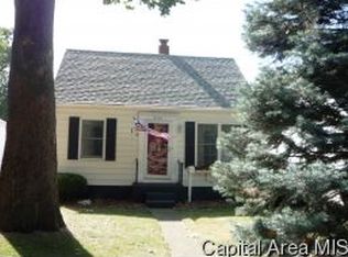 2069 N 22nd St, Springfield, IL 62702