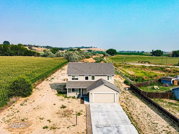 700 Westwood Dr, Homedale, ID 83628