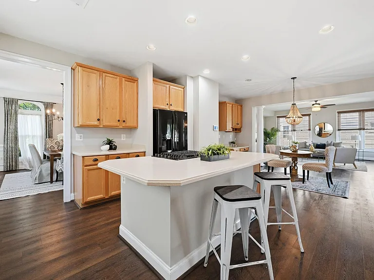 2530 Transom Pl — Photo 8